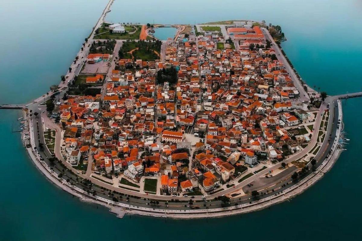 Το Πέτρινο Aitoliko Exterior foto